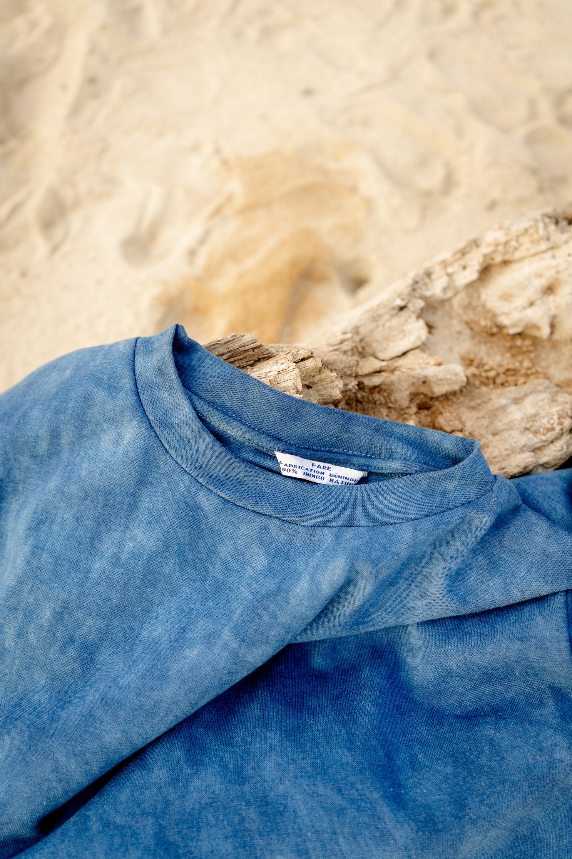 Essence Tee